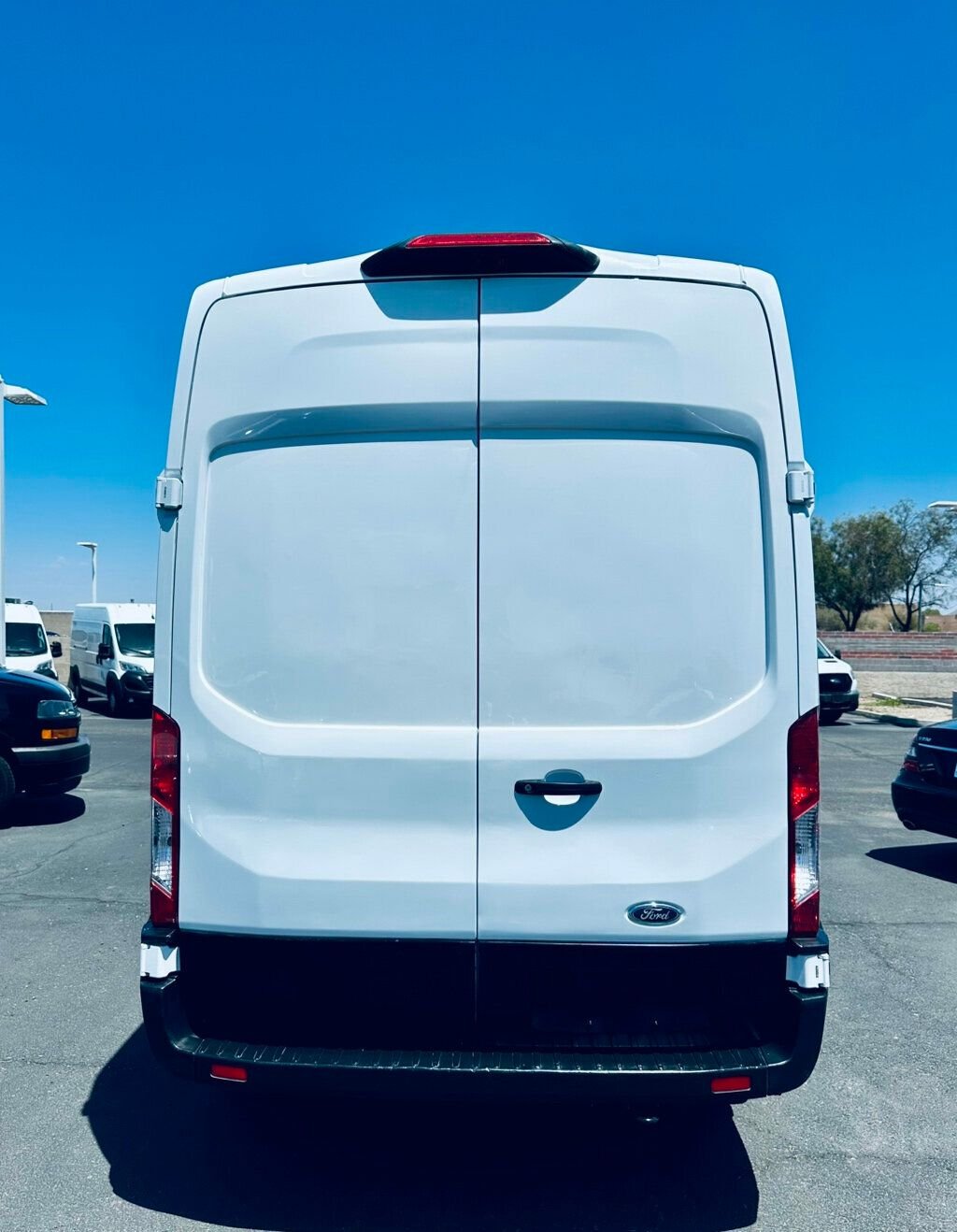 2023 Ford Transit Cargo Van photo 4