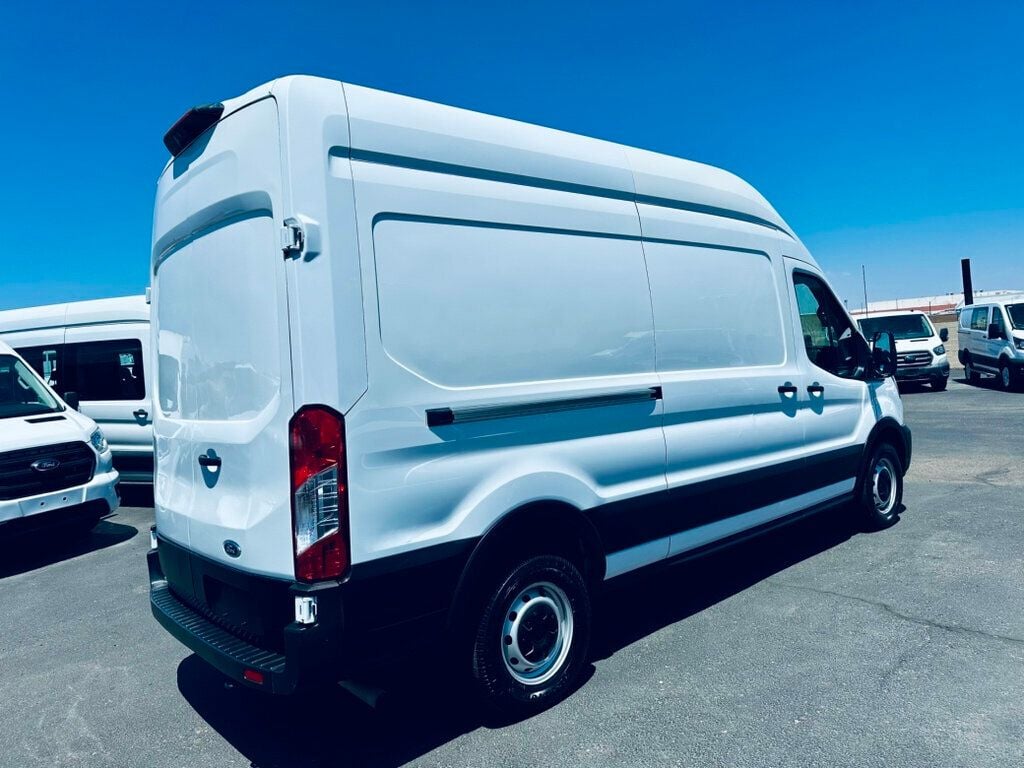 2023 Ford Transit Cargo Van photo 5