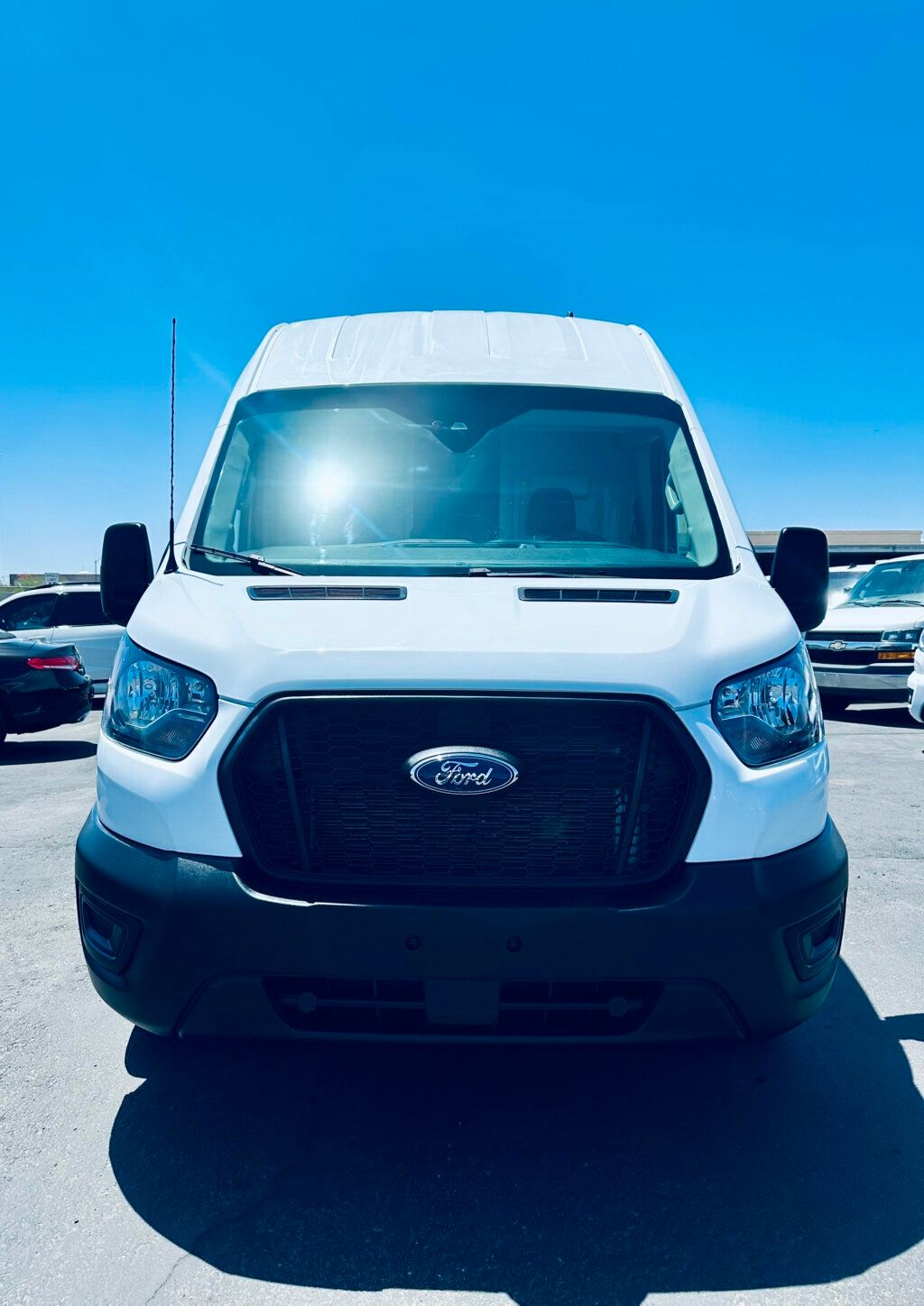 2023 Ford Transit Cargo Van photo 7