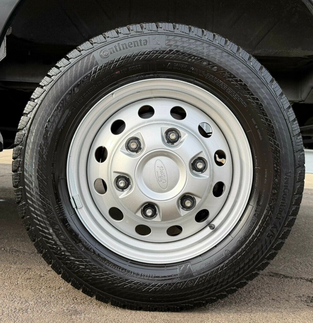 2023 Ford Transit Cargo Van T-150 130" Low Rf 8670 GVWR AWD - 22958599 - 25