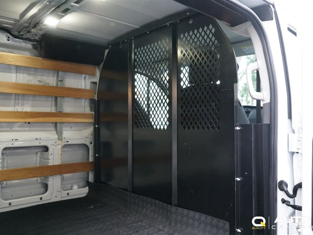 2023 Ford Transit Cargo Van T-250 130" Low Rf 9070 GVWR AWD - 22944638 - 4