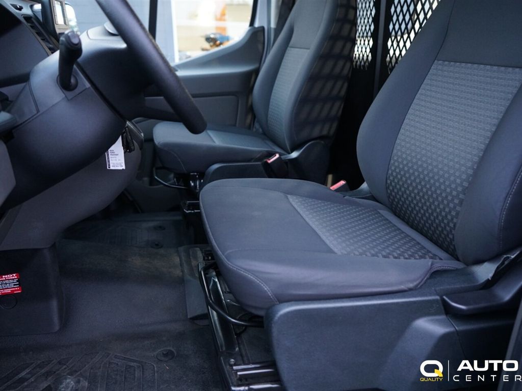 2023 Ford Transit Cargo Van T-250 130" Low Rf 9070 GVWR AWD - 22949065 - 18