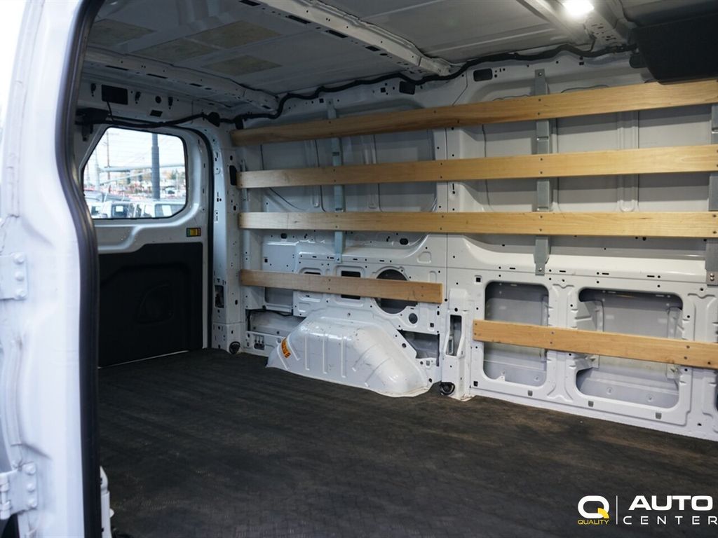 2023 Ford Transit Cargo Van T-250 130" Low Rf 9070 GVWR AWD - 22949065 - 5