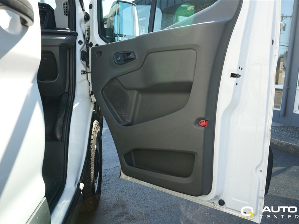 2023 Ford Transit Cargo Van T-250 130" Med Rf 9070 GVWR RWD - 22894757 - 9