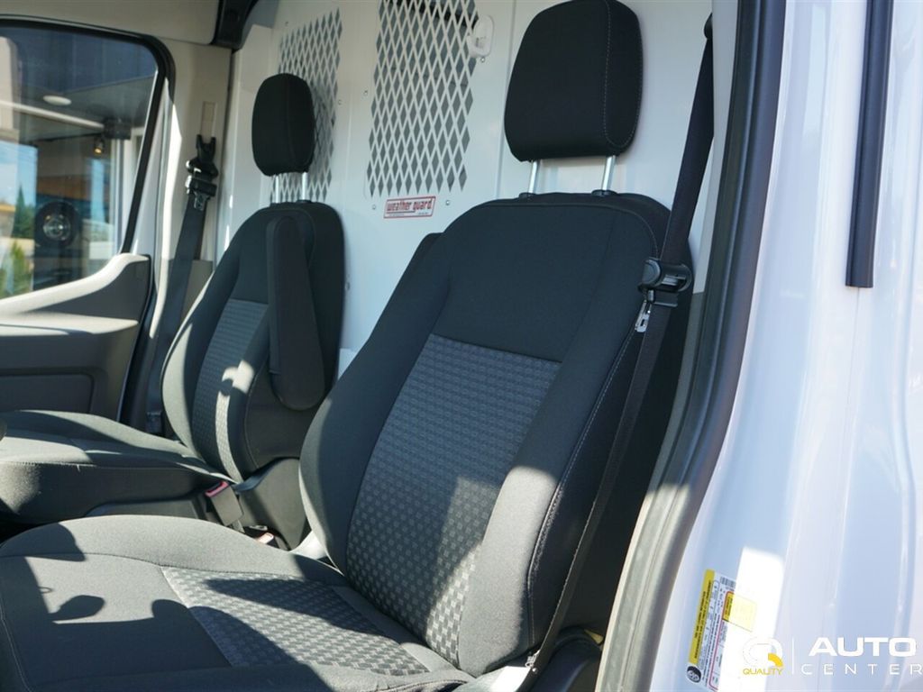 2023 Ford Transit Cargo Van T-250 130" Med Rf 9070 GVWR RWD - 22894757 - 11