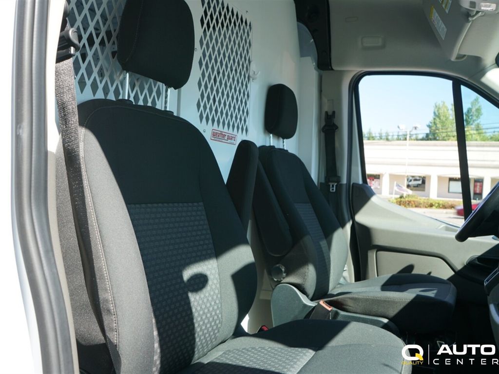 2023 Ford Transit Cargo Van T-250 130" Med Rf 9070 GVWR RWD - 22894757 - 14