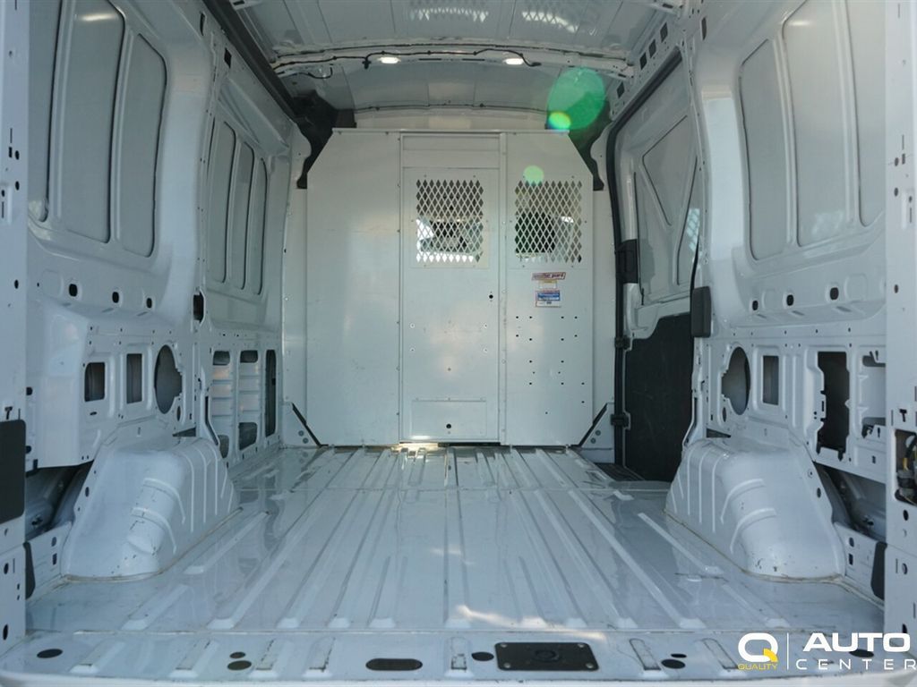 2023 Ford Transit Cargo Van T-250 130" Med Rf 9070 GVWR RWD - 22894757 - 30