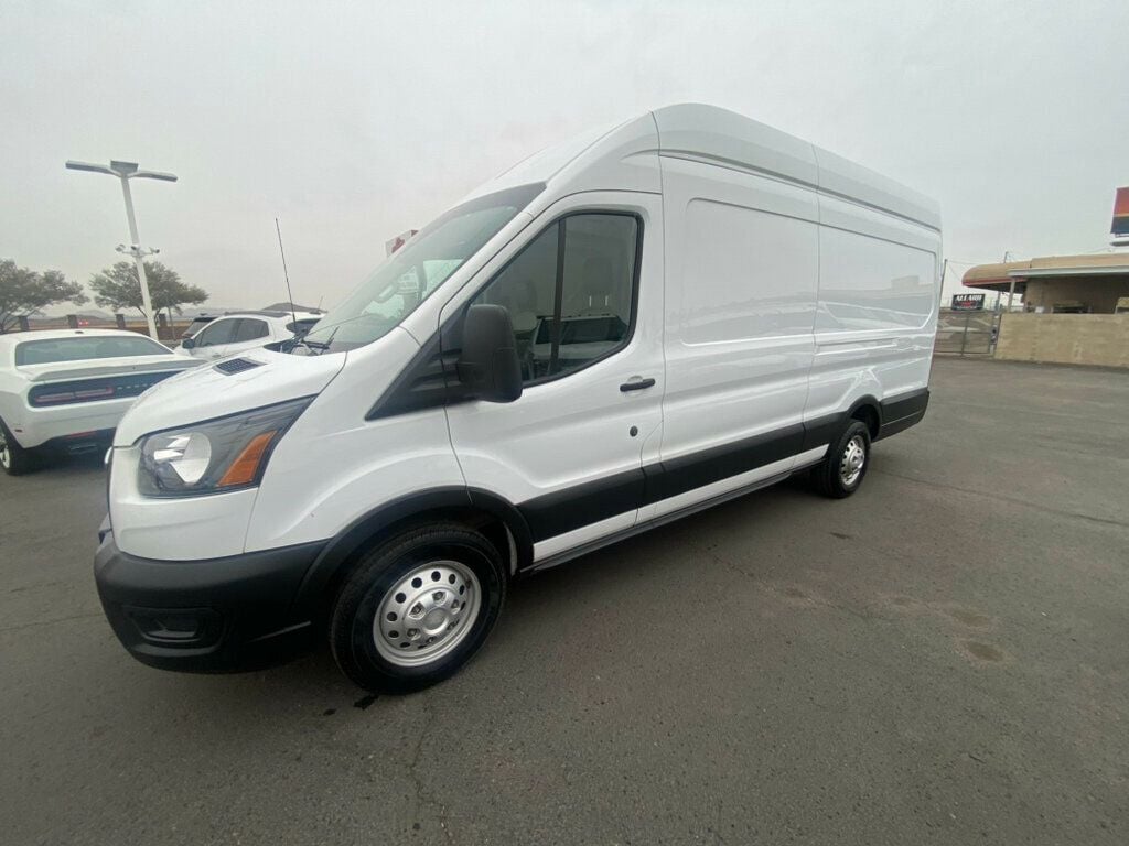 2023 Ford Transit Cargo Van T-250 148" EL Hi Rf 9070 GVWR AWD - 22774242 - 1