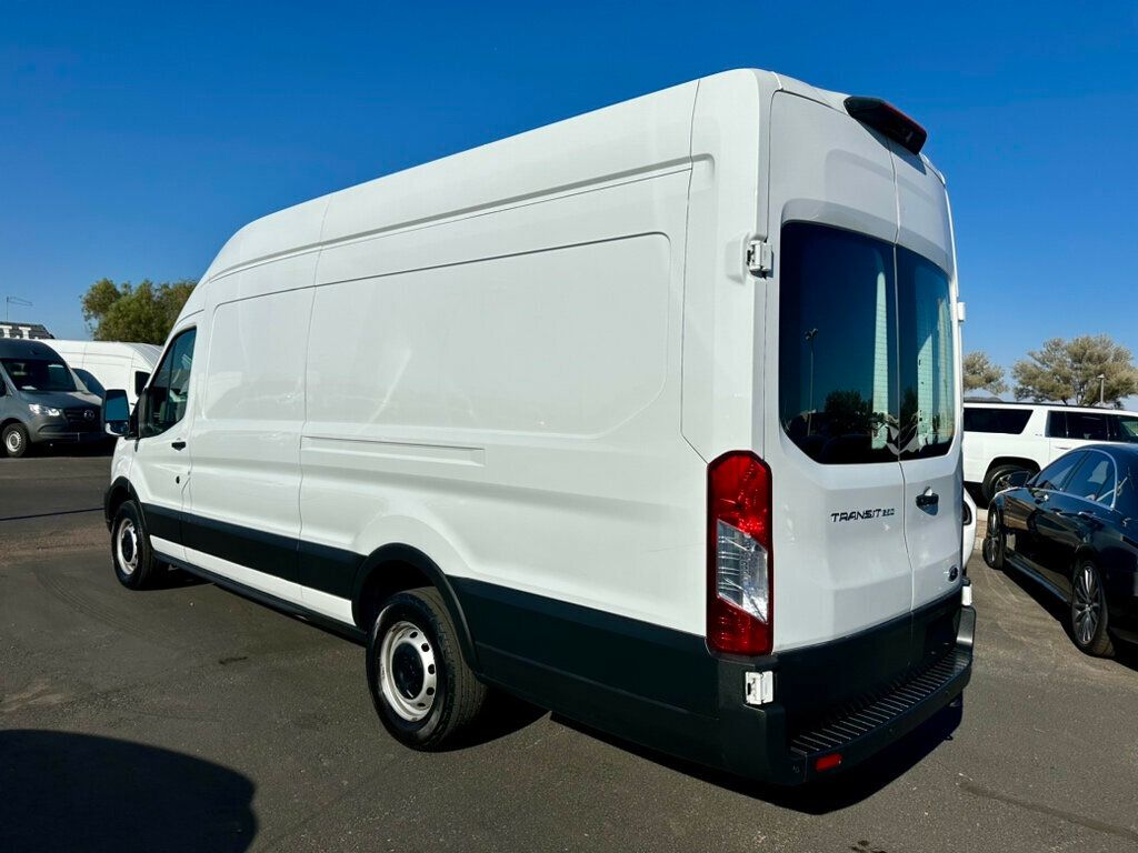 2023 Ford Transit Cargo Van T-250 148" EL Hi Rf 9070 GVWR RWD - 22591854 - 2