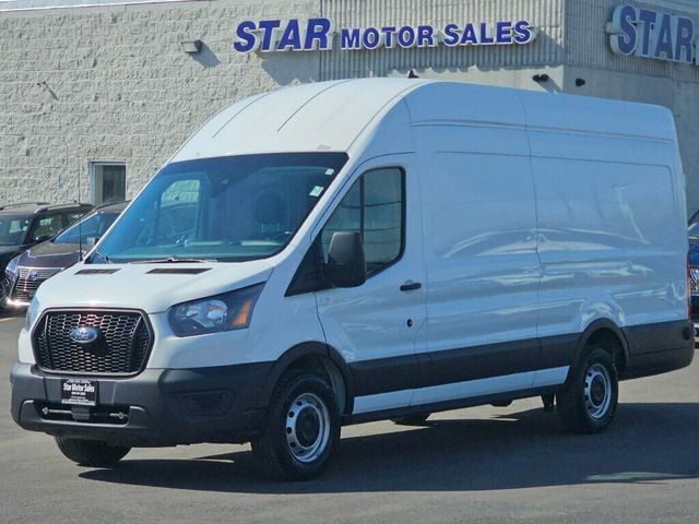 2023 Ford Transit Cargo Van T-250 148" EL Hi Rf 9070 GVWR RWD - 22984423 - 12