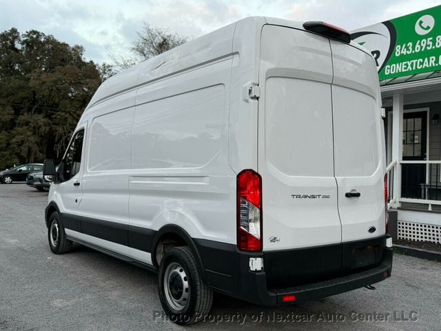 2023 Ford Transit Cargo Van T-250 148" Hi Rf 9070 GVWR RWD - 22982154 - 2