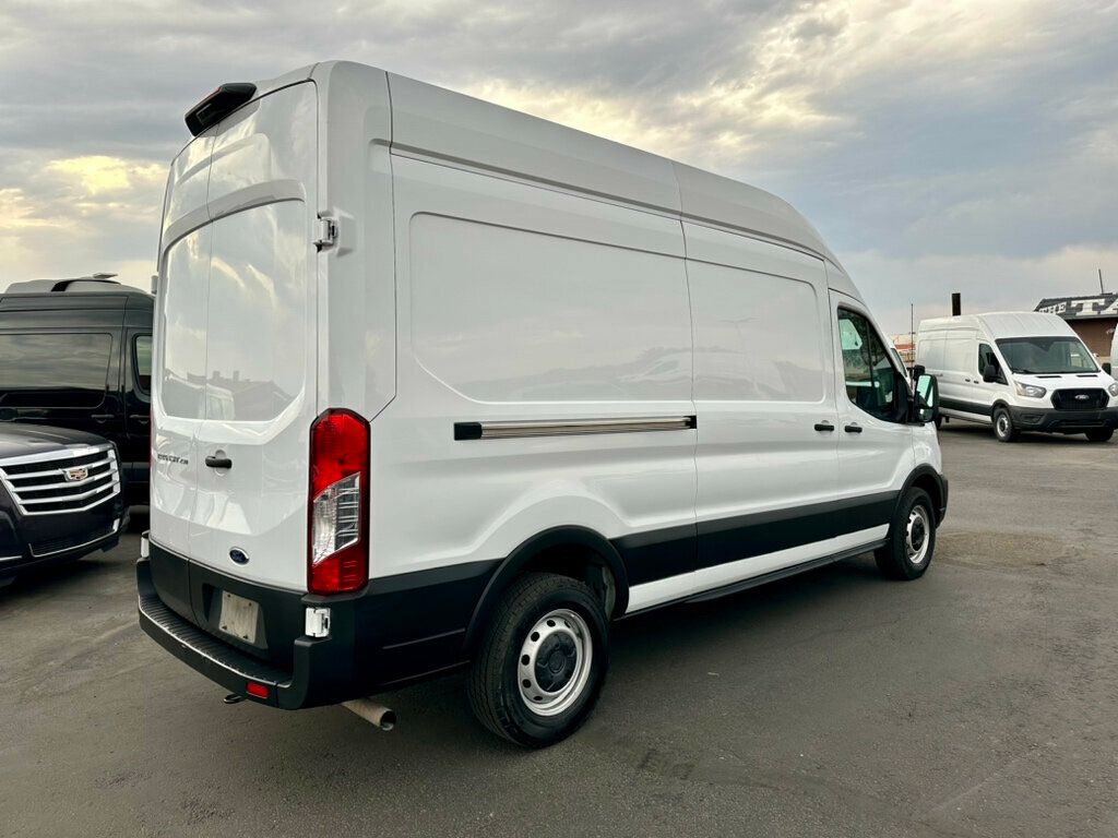 2023 Ford Transit Cargo Van T-250 148" Hi Rf 9070 GVWR RWD - 22480945 - 4