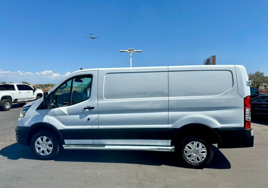 2023 Ford Transit Cargo Van T-250 148" Low Rf 9070 GVWR RWD - 22616692 - 1