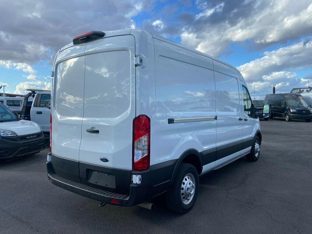 2023 Ford Transit Cargo Van T-250 148" Med Rf 9070 GVWR AWD - 22775204 - 5