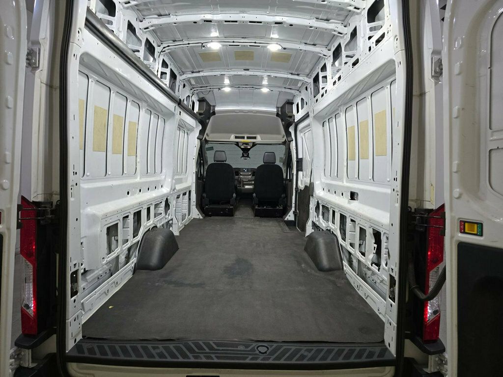 2023 Ford Transit Cargo Van photo 10