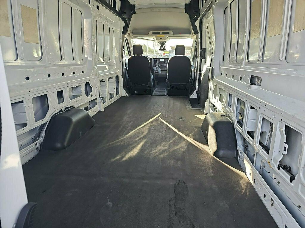 2023 Ford Transit Cargo Van photo 9