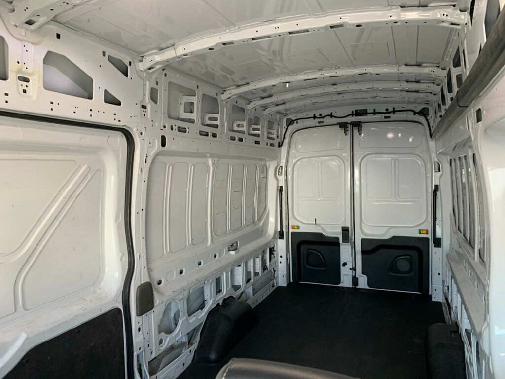 2023 Ford Transit Cargo Van T-350 148" EL Hi Rf 9500 GVWR RWD W/Navi - 23059359 - 32