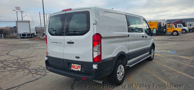 2023 Ford Transit Cargo Van 250  - 22996421 - 10