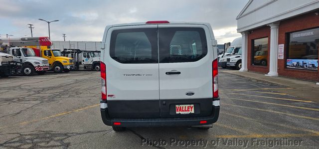 2023 Ford Transit Cargo Van 250  - 22996421 - 11