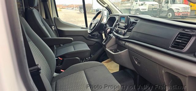 2023 Ford Transit Cargo Van 250  - 22996421 - 5