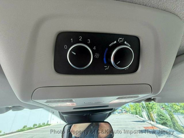 2023 Ford Transit Passenger Wagon 12 PASS! LOW ROOF! LEATHER SEATS - 23045451 - 27