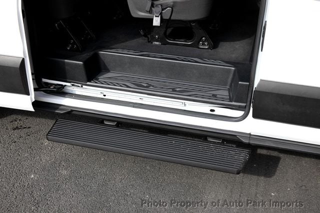 2023 Ford Transit Passenger Wagon T-350 148" Low Roof XLT RWD - 22955299 - 21