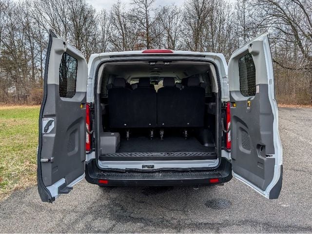 2023 Ford Transit Passenger Wagon T-350 148" Low Roof XLT RWD - 23009449 - 9