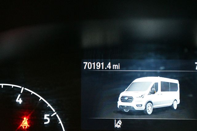 2023 Ford Transit Passenger Wagon T-350 148" Low Roof XLT RWD - 23005637 - 40