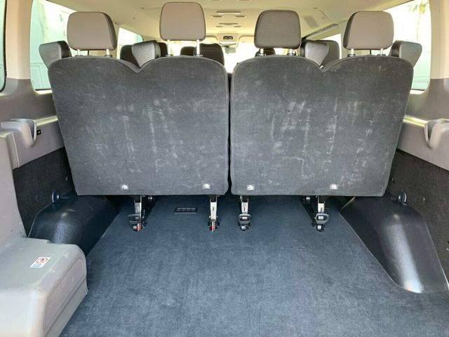2023 Ford Transit Passenger Wagon T-350 148" Low Roof XLT RWD 1-Owner - 22961557 - 9