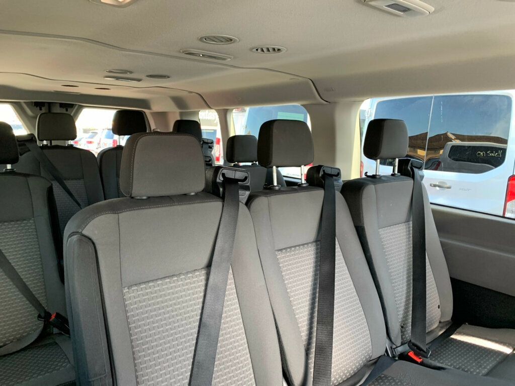 2023 Ford Transit Passenger Wagon T-350 148" Low Roof XLT RWD 1-Owner - 22961557 - 3