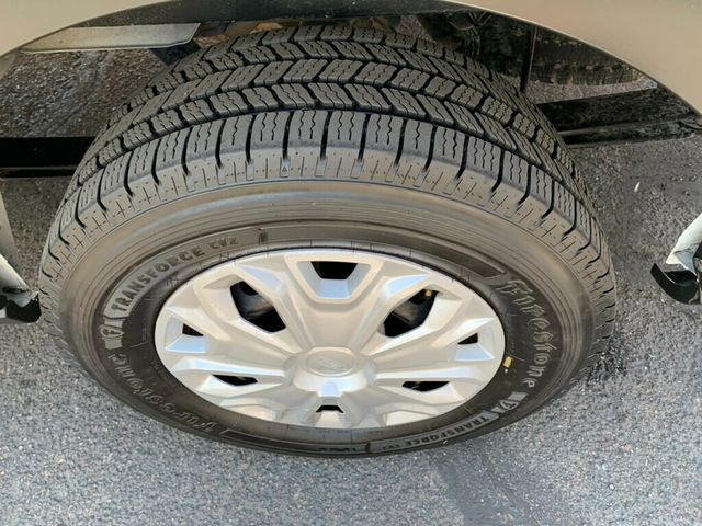 2023 Ford Transit Passenger Wagon T-350 148" Low Roof XLT RWD 1-owner - 23027711 - 40