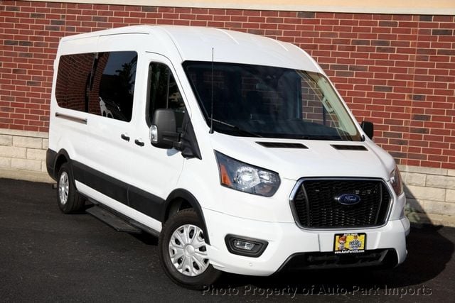 2023 Ford Transit Passenger Wagon T-350 148" Med Roof XLT RWD - 23017594 - 7