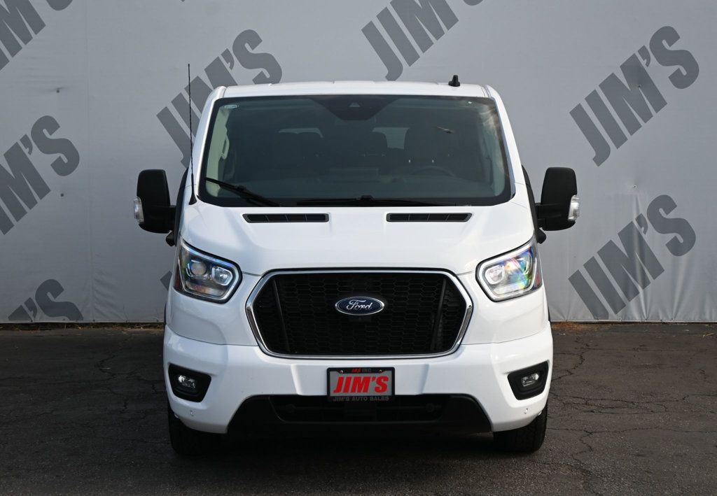 Ford Transit photo 2
