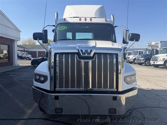 2023 Freightliner 49X  - 23098931 - 2