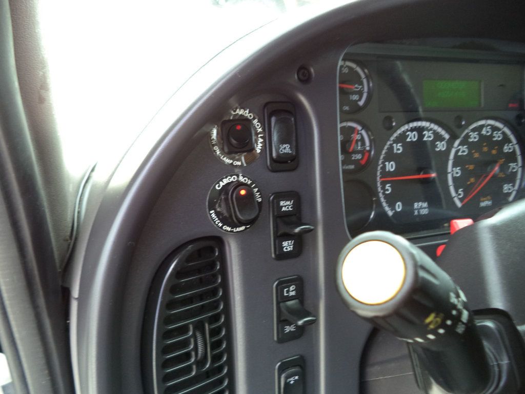 2023 Freightliner Business Class M2 106 w/ 26ft Refrigerated Box Truck Thermo King T-680 Reefer - 22892330 - 40