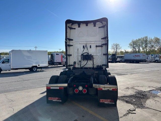 2023 Freightliner Cascadia 2023 FREIGHTLINER CASCADIA SLEEPER - 23023499 - 5