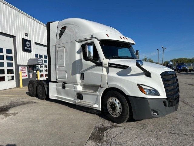 2023 Freightliner Cascadia 2023 FREIGHTLINER CASCADIA SLEEPER - 23023543 - 2