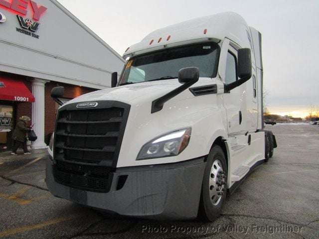 2023 Freightliner Cascadia 126  - 22963396 - 1
