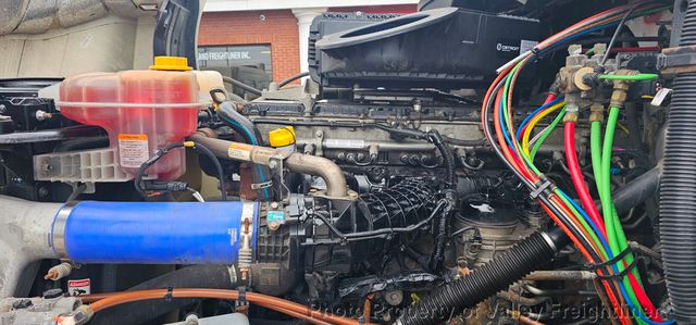 2023 Freightliner Cascadia 126  - 23026467 - 14