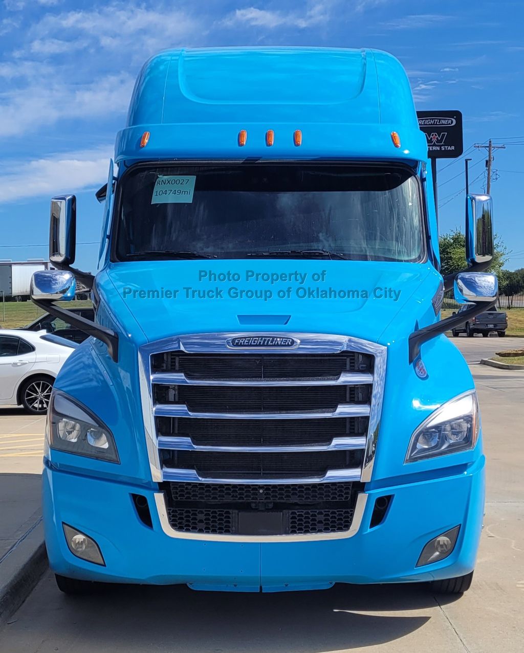 Freightliner Accessories : r/Truckers