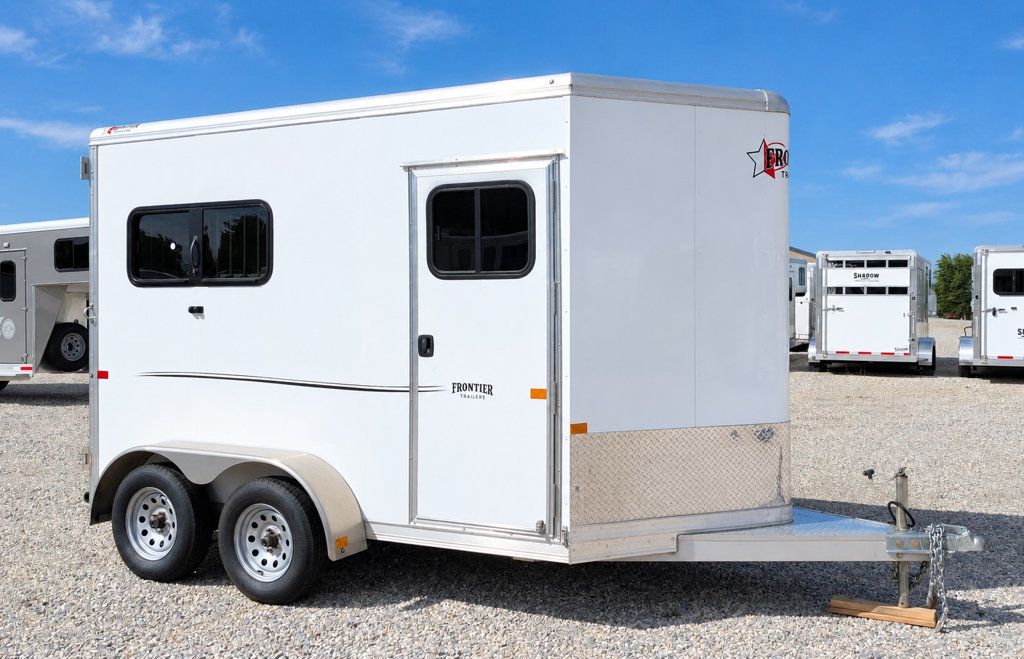 2023 Frontier 2 Horse Slant with Drop Feed Windows & Escape Door  - 23086589 - 0