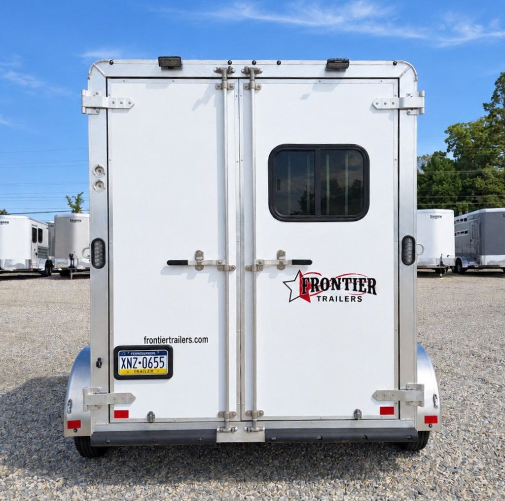 2023 Frontier 2 Horse Slant with Drop Feed Windows & Escape Door  - 23086589 - 3