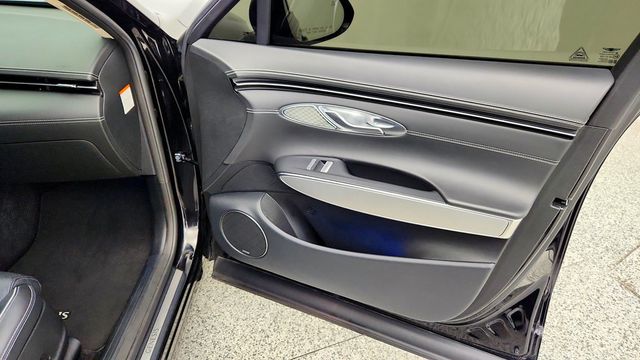 2023 Genesis Electrified GV70 Advanced AWD - 23095036 - 27