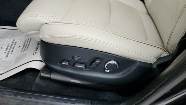 2023 Genesis Electrified GV70 Advanced AWD with Prestige Package - 22941411 - 11