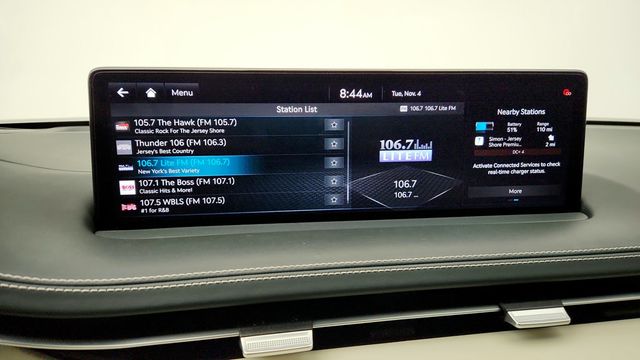 2023 Genesis Electrified GV70 Advanced AWD with Prestige Package - 22941411 - 19