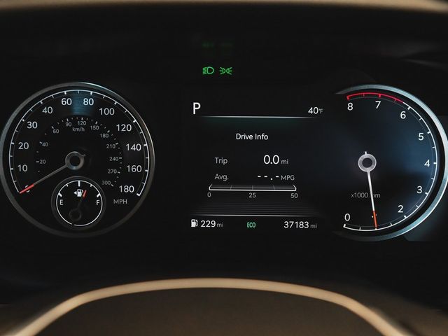 2023 Genesis G70 2.0T - 22951402 - 14