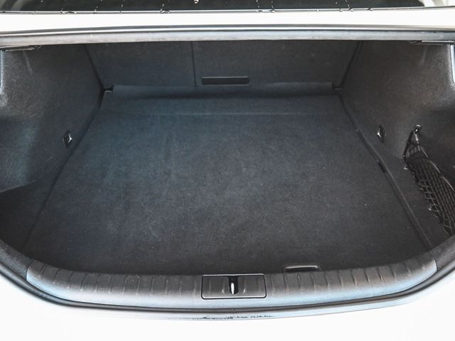 2023 Genesis G70 2.0T - 22951402 - 35