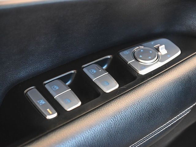 2023 Genesis G70 2.0T - 22951402 - 8