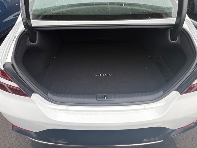 2023 Genesis G70 2.0T - 22988072 - 13