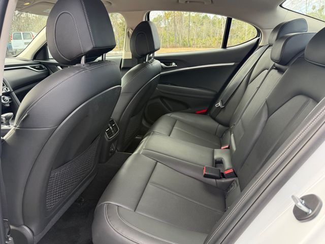 2023 Genesis G70 2.0T - 22988072 - 6